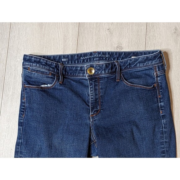 Banana Republic Women's Size 29p Dark Wash Low Rise  Bootcut Denim Jeans - Picture 2 of 13